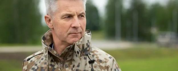 Латвийская «хромая утка» и поклонник СС прокрякала против Трампа