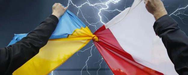 Варшава «закручивает гайки» украинцам, Киев бурлит возмущением Варшава «закручивает гайки» украинцам, Киев бурлит возмущением