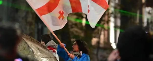 Натовская Румыния недовольна нейтралитетом Грузии