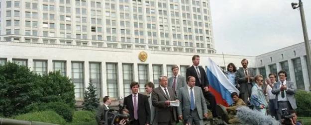 35 лет назад Россию «вспутчило» так, что до сих пор аукается