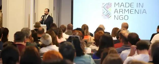 Как Армения теряет свой суверенитет: западные НКО и «соросята» при власти