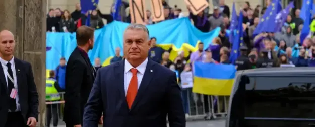 Гнев венгров: Будапешт категорически против любой помощи киевской хунте