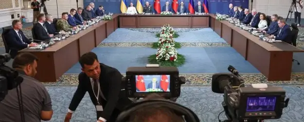 Переговоры в Стамбуле: окончания украинского конфликта пока не видно
