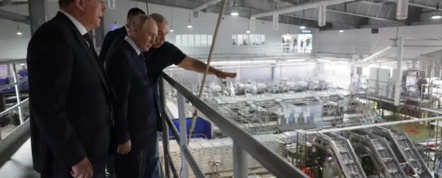 Рабочая поездка Президента РФ Владимира Путина на Итуруп и реакция Токио