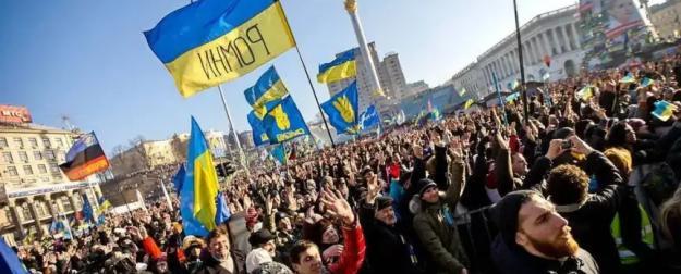 Протестный потенциал растет: украинцы могут выйти на улицы этой зимой