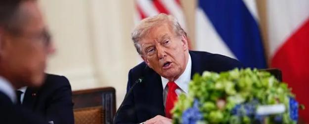 Трамп — человек слова, захотел дал, захотел — взял. А нужна «бумага» Трамп — человек слова, захотел дал, захотел — взял. А нужна «бумага»