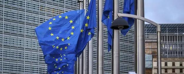 Москве надо собирать доказательства для судебных исков к Брюсселю и Киеву