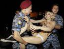 FEMEN – голые сраму не имут