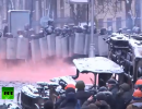 Битва за Киев: Спецназ оттесняет радикалов