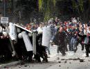 На Балканах массовые протесты начались теперь в Черногории