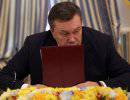 СМИ сообщили об уходе в отставку трех советников Януковича