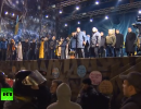 Новому руководству Украины придется завоевывать доверие протестующих