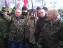 Добро должно быть с автоматом Калашникова – или лица украинской революции