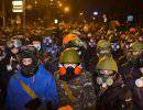 Протестующие взяли штурмом здание прокуратуры во Львове