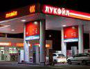 «Правый сектор» потребовал от «Лукойла» топливо для армии Украины