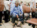 Президент Уругвая сидит в очереди в поликлинике