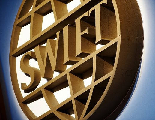 Российские банки готовы к отключению от SWIFT