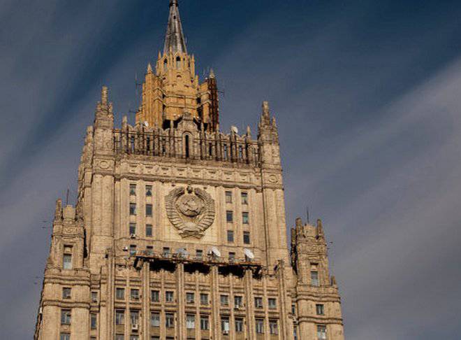 Россия расценивает введение США санкций как враждебный шаг