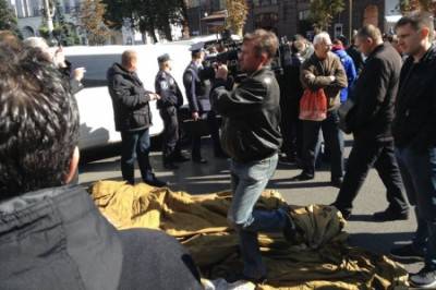 В Киеве разогнали и избили харьковский майдан