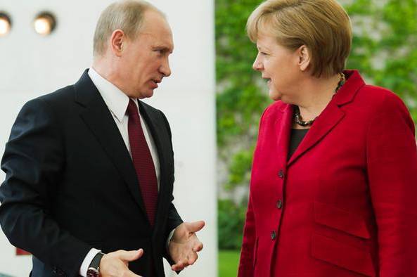 Путин и Меркель обсудили поставки газа в ЕС