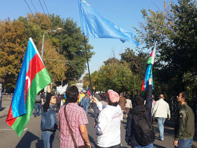 Баку толкает азербайджанцев на бунт в Москве?