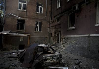 Власти Луганска начали восстановление города