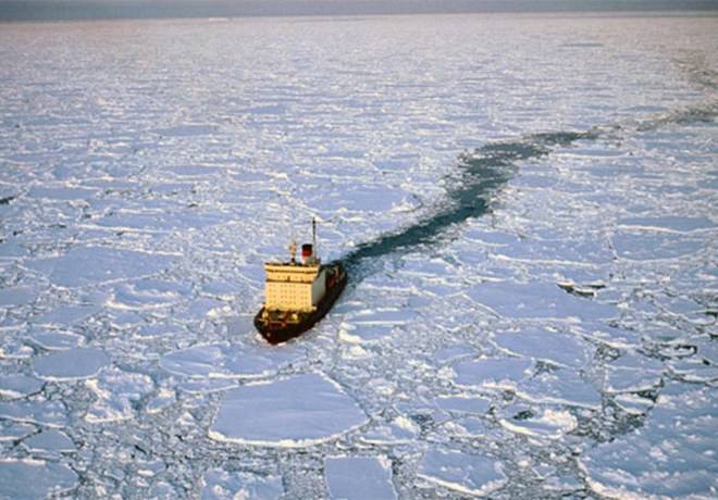 Россия претендует на расширение границ в Арктике в 2015 году