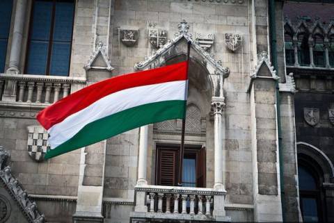 США вынесли Венгрии первое предупреждение