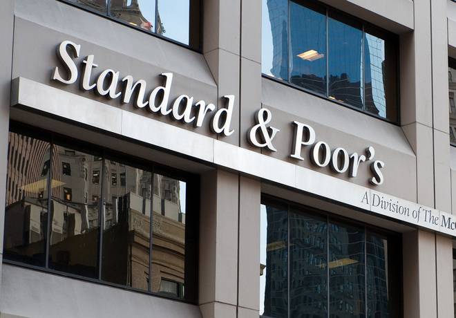 Сюрприз для пессимистов: Standard & Poor не посмело снизить рейтинг РФ до мусорного