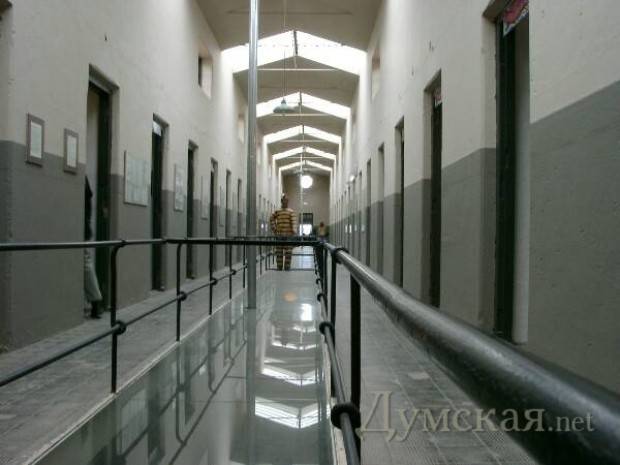 Гуантанамо по-украински: Киев усиленно строит тюрьмы