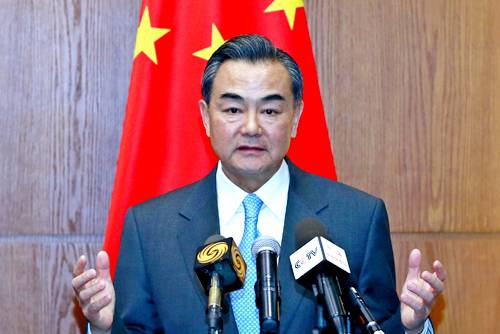 Китай предостерег США от попыток вмешательства в ситуацию в Гонконге