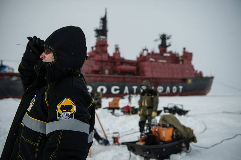 Донбасс — Арктика: почему Запад пытается выбить из-под ног России «арктическую платформу»?