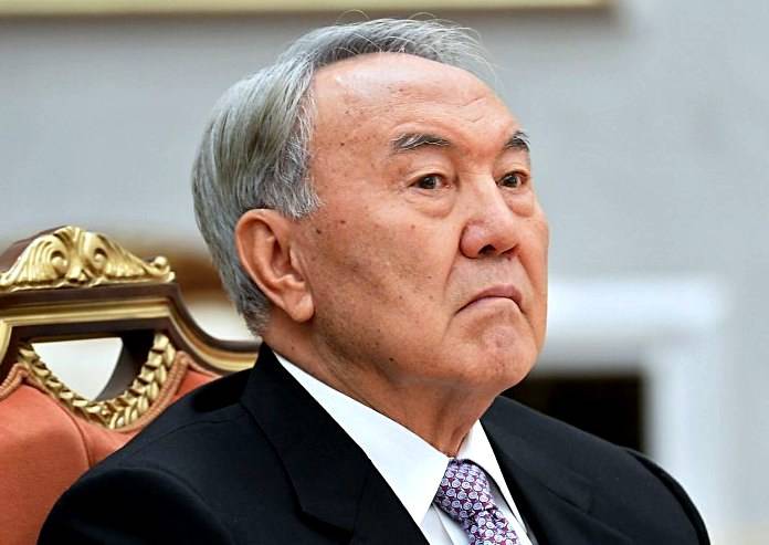 Назарбаев вдруг призвал соблюдать права всех народов Казахстана... К чему бы это?