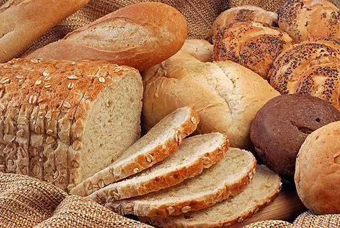 Продовольственная безопасность: в России запретили торговые наценки на хлеб