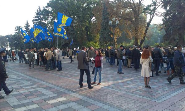 В Киеве стартует «томатный» Майдан