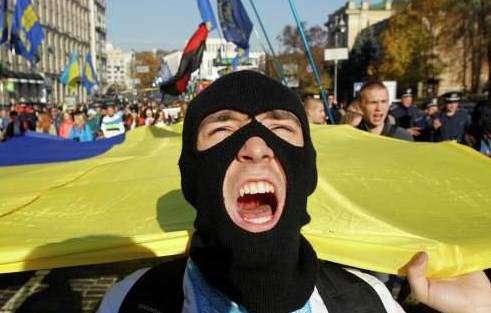 В Киеве начались беспорядки, идут столкновения