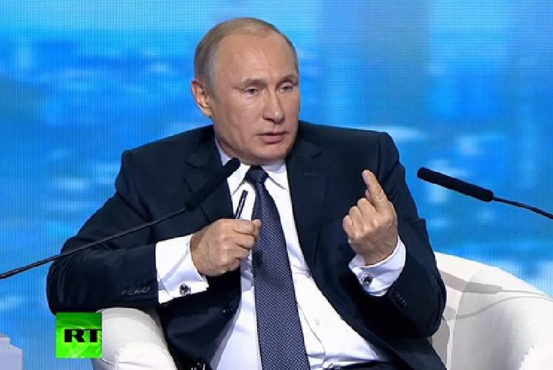 Путин: Для тех, кто живет в рублевой зоне, ничего не меняется