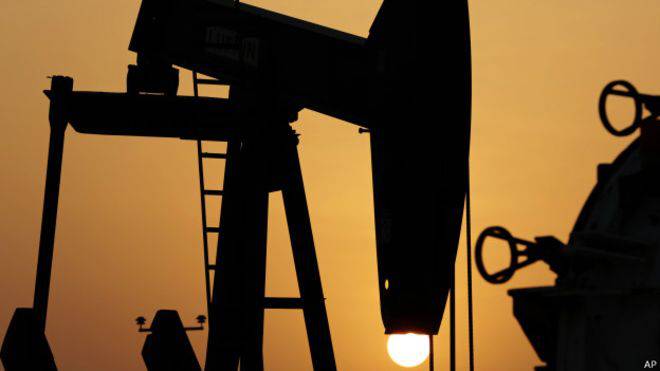 Что будет, если нефть продолжит дешеветь? Что будет, если нефть продолжит дешеветь?