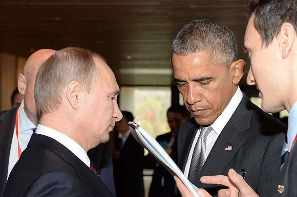 Почему Барак Обама прятал глаза при встрече с Владимиром Путиным?