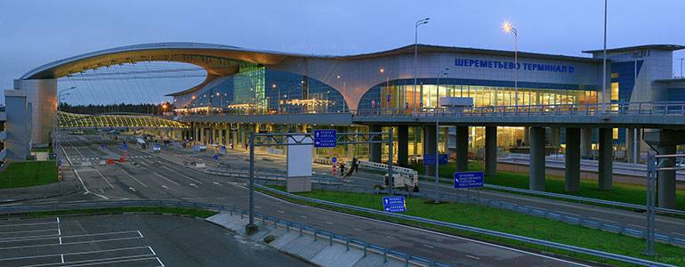Кто и зачем управляет московскими аэропортами?