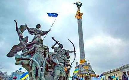 Укры собрались объявить Майдан верховной властью