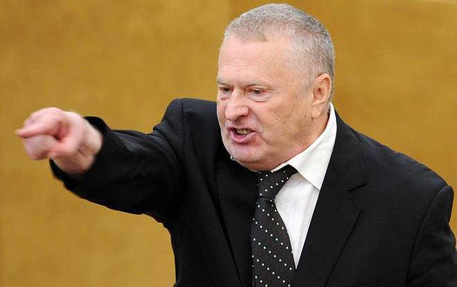 Жириновский пообещал отключить американцам интернет и электричество