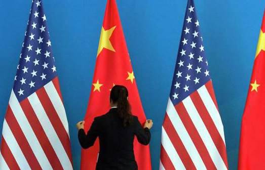 Китай "стягивает петлю" вокруг США