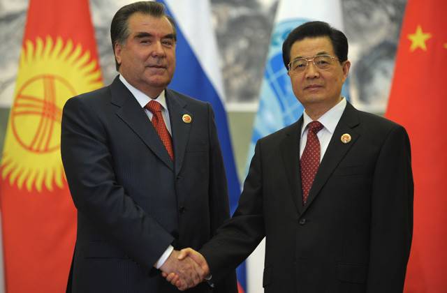 Как самая пророссийская республика Средней Азии стала экономическим придатком КНР