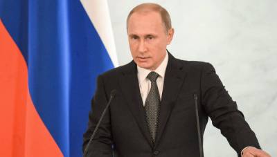 Путин: госкомпании должны приоритетно закупать товары у фирм РФ