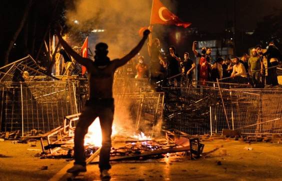В Турцию пришел Майдан
