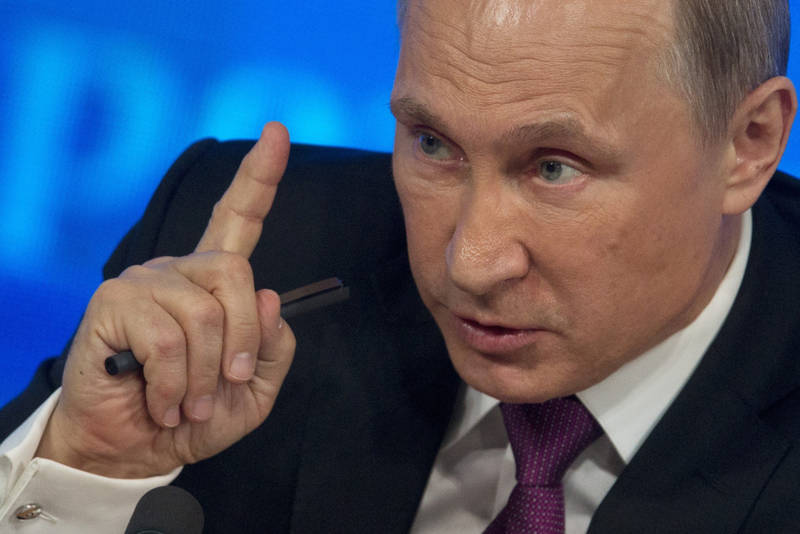 Два пути Путина: Россия никогда не сдается?