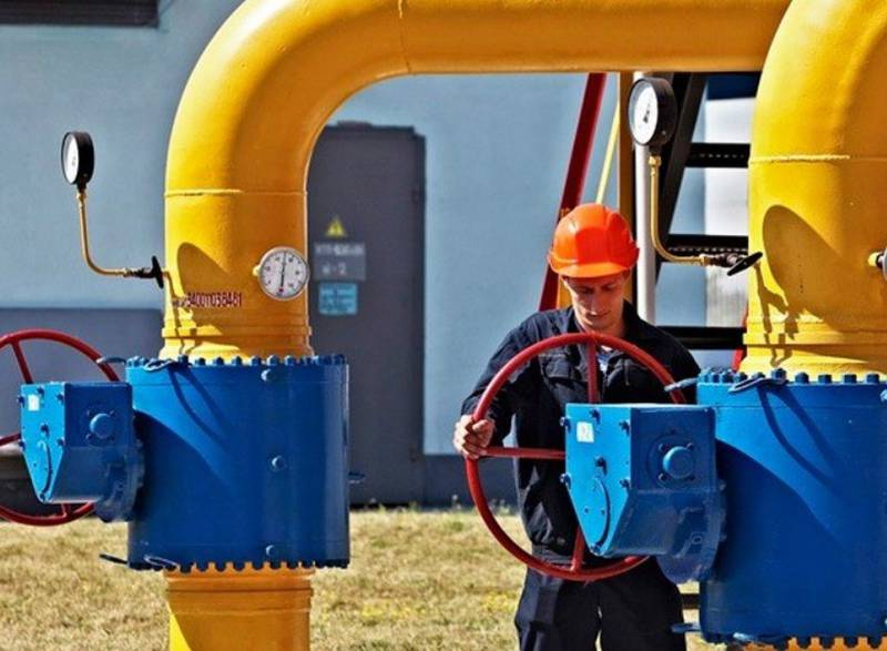 Россия не должна поставлять Украине энергоресурсы, пока та убивает жителей Донбасса Россия не должна поставлять Украине энергоресурсы, пока та убивает жителей Донбасса