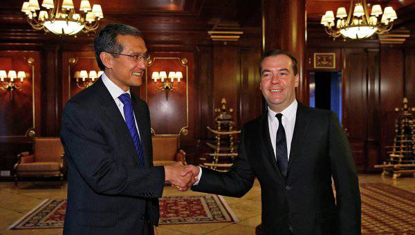 Премьеры России и Киргизии обсудят экономическое сотрудничество