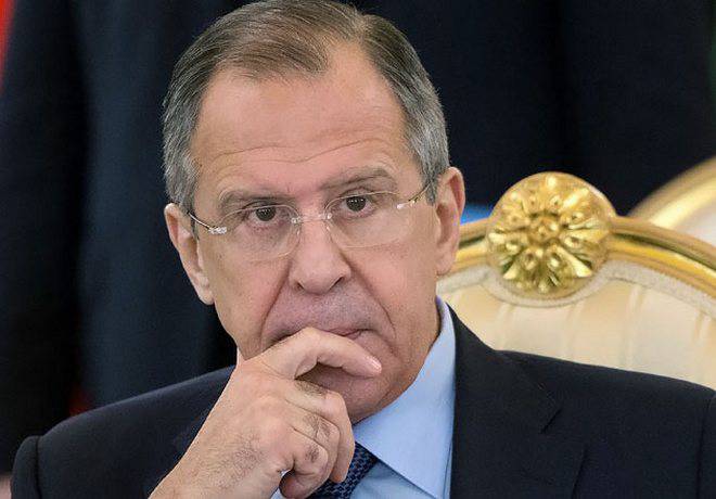 Москва «сшивает» Украину Москва «сшивает» Украину